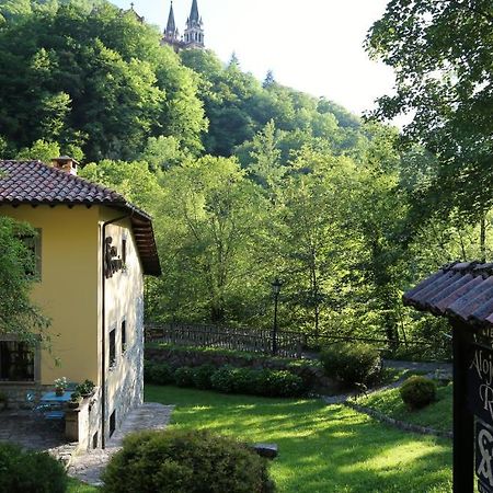 Gasthaus Casa Aspron Covadonga Exterior foto